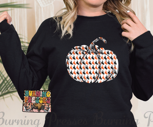 Wyoming Pumpkin Crewneck